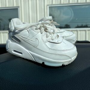 8C Nike Kids White Sneakers